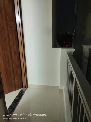 Balcony in 1 BHK Builder Floor at Chattarpur – for Rent