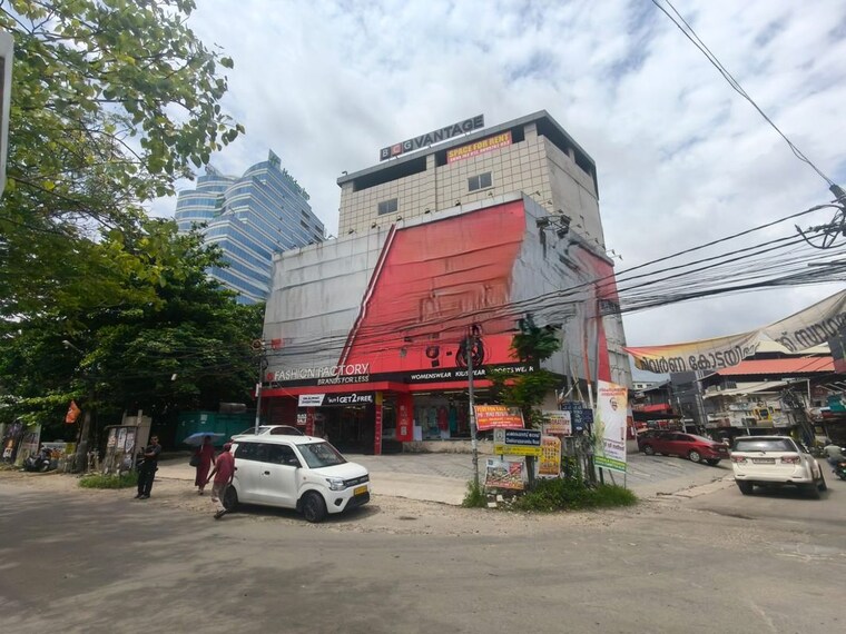 Exterior View, chakkaraparambu Commercial Office Space 5000 Sq.Ft. In Chakkaraparambu Kochi 10416792