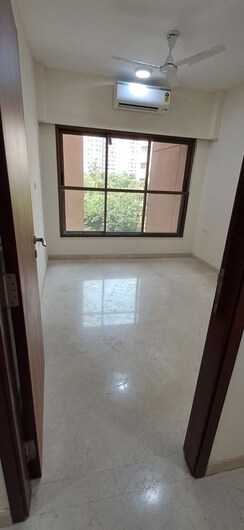2 BHK + Store Room Apartment For Rent in K Raheja Ascencio