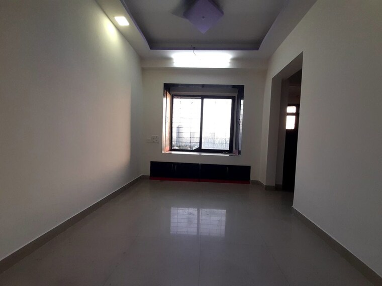 Room, gokuldham-complex 1 Bedroom 550 Sq.Ft. Apartment In Goregaon East Mumbai 10416836