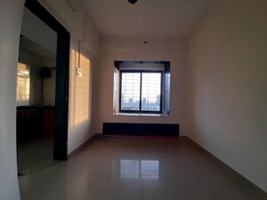 Room in 1 BHK Apartment at Gokuldham Complex, Goregaon East – for Rent