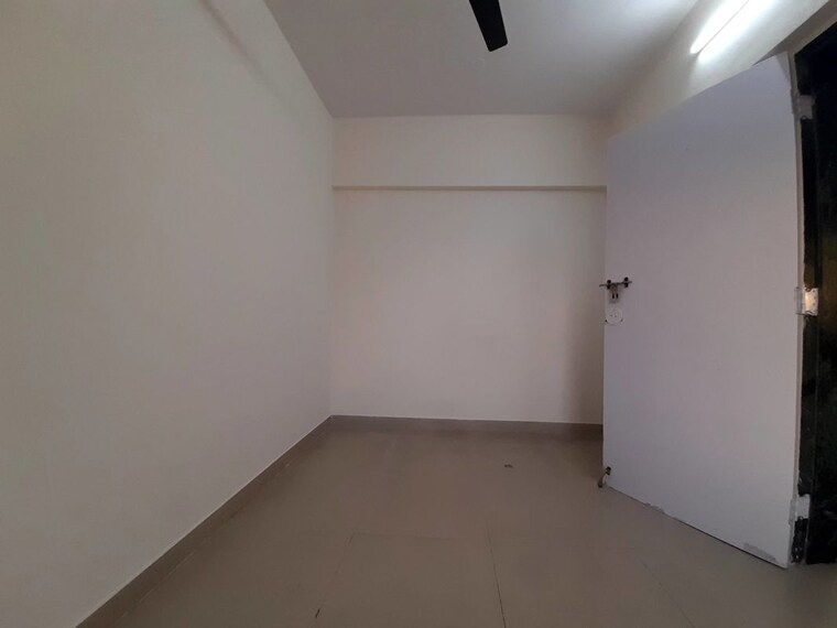 Room, gokuldham-complex 1 Bedroom 550 Sq.Ft. Apartment In Goregaon East Mumbai 10416836