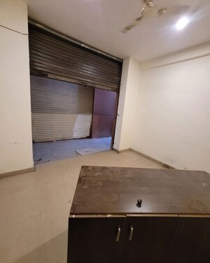  Shop For Rent in Green Fields Colony