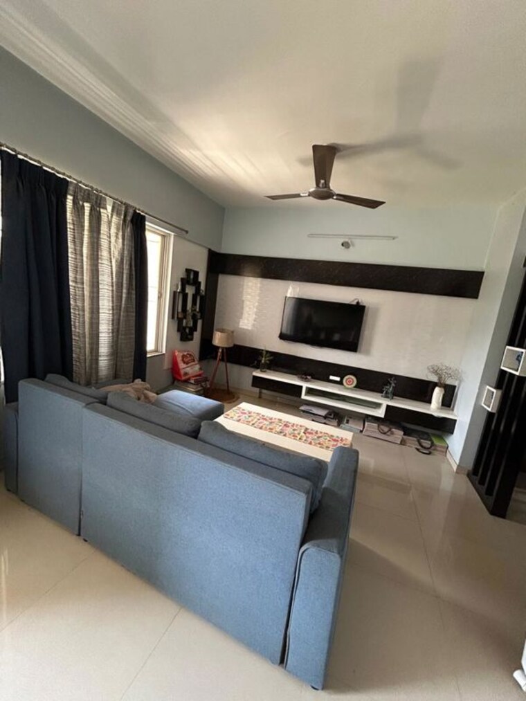 Living Room, gera-park-view 2 Bedroom 800 Sq.Ft. Apartment In Kharadi Pune 10416843