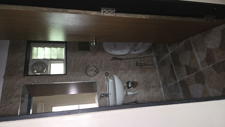 Bathroom, rahul-terrace 2 Bedroom 1000 Sq.Ft. Apartment In Koregaon Park Pune 10416846