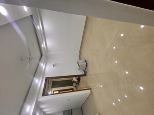 Living Room in 2 BHK Apartment at Sultanpur – for Rent