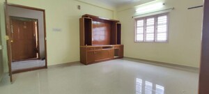 Room in 2 BHK Builder Floor at Btm Layout 1 – for Rent