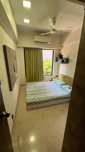 Bedroom in 3 BHK Apartment at Nav Palmyra Apartment, Khar West – for Rent