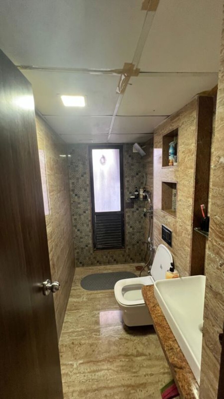 Bathroom, nav-palmyra-apartment 3 Bedroom 1100 Sq.Ft. Apartment In Khar West Mumbai 10416941