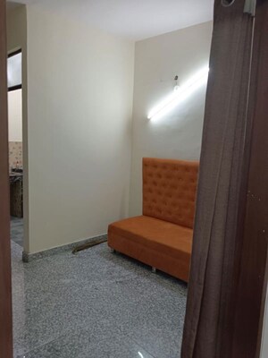 Room in 1 BHK Builder Floor at Lajpat Nagar 4 – for Rent