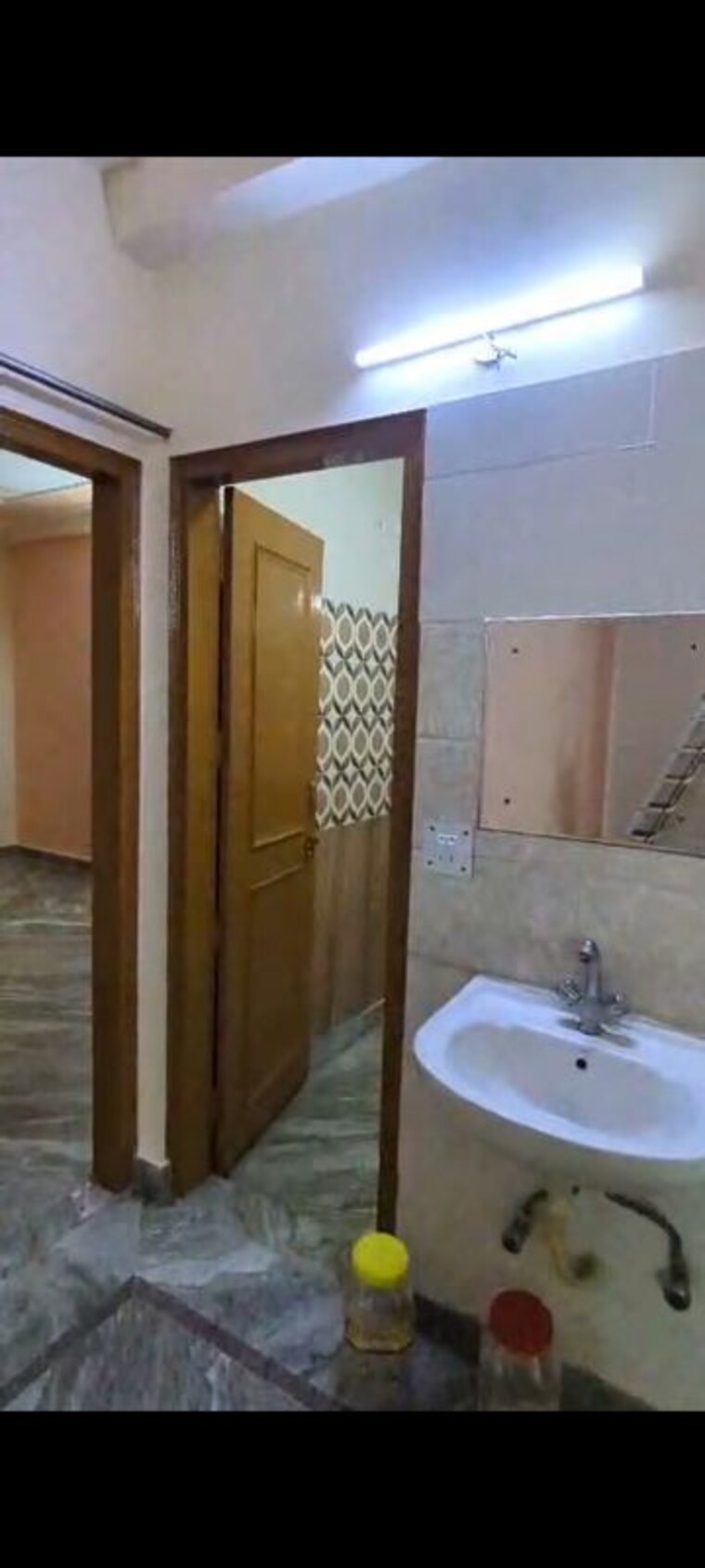 Bathroom, gamma i greater noida 2 Bedroom 120 Sq.Mt. Independent House In Gamma I Greater Noida Greater Noida 10416950