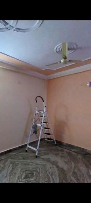 Furnished Amenities in 2 BHK Independent House at Gamma I Greater Noida – for Rent