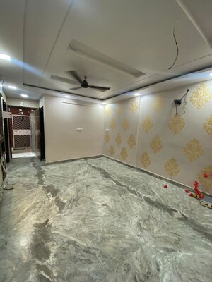 Bedroom in 4 BHK Builder Floor at Vipul World Floors, Sector 48 – for Sale