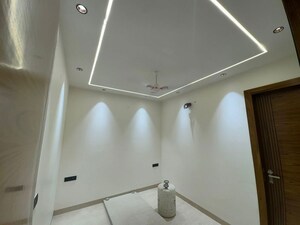 Furnished Amenities in 4 BHK Builder Floor at Vipul World Floors, Sector 48 – for Sale