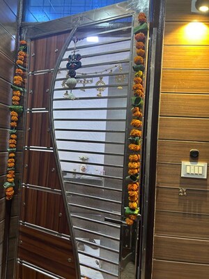 Furnished Amenities in 3 BHK Builder Floor at Vipul World Floors, Sector 48 – for Sale