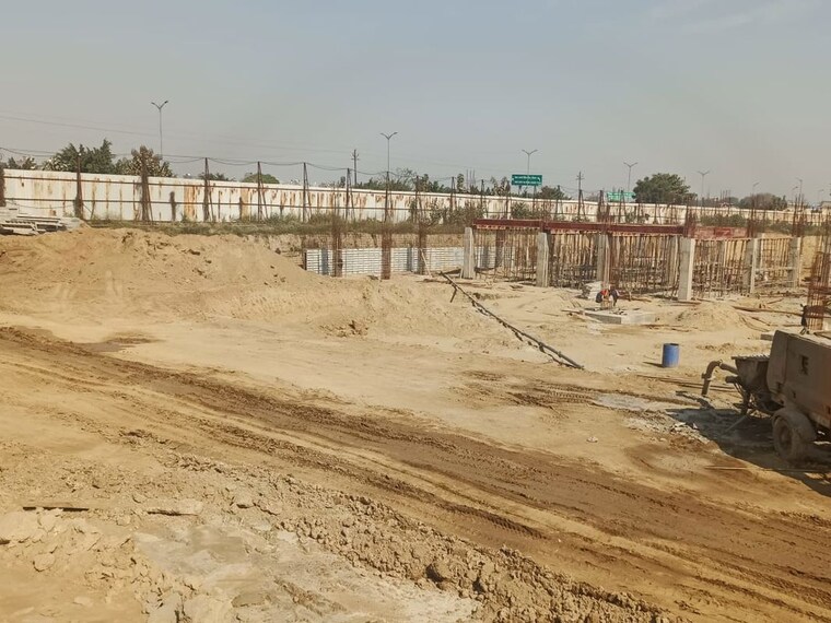 undefined, sector 152  100 Sq.Yd. Plot In Sector 152 Noida 10416978