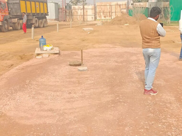 undefined, sector 152  100 Sq.Yd. Plot In Sector 152 Noida 10416978