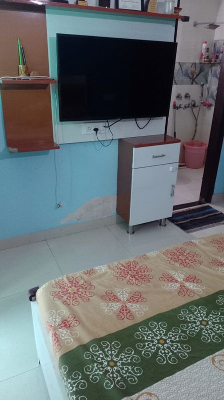 Bedroom, vipul-world-floors 3 Bedroom 240 Sq.Yd. Builder Floor In Sector 48 Gurgaon 10416982