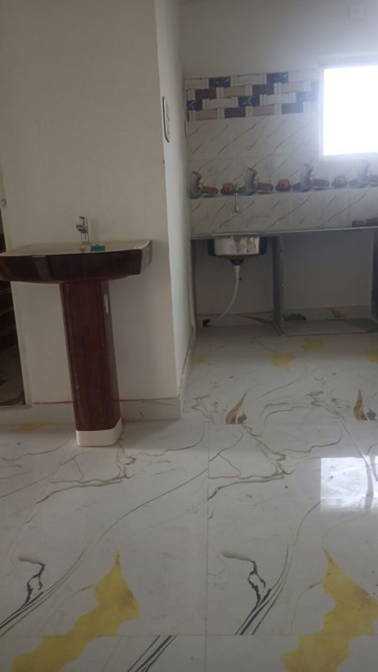 Bathroom, gk-enclave 3 Bedroom 1450 Sq.Ft. Apartment In Dum Dum Cantt Kolkata 10416986