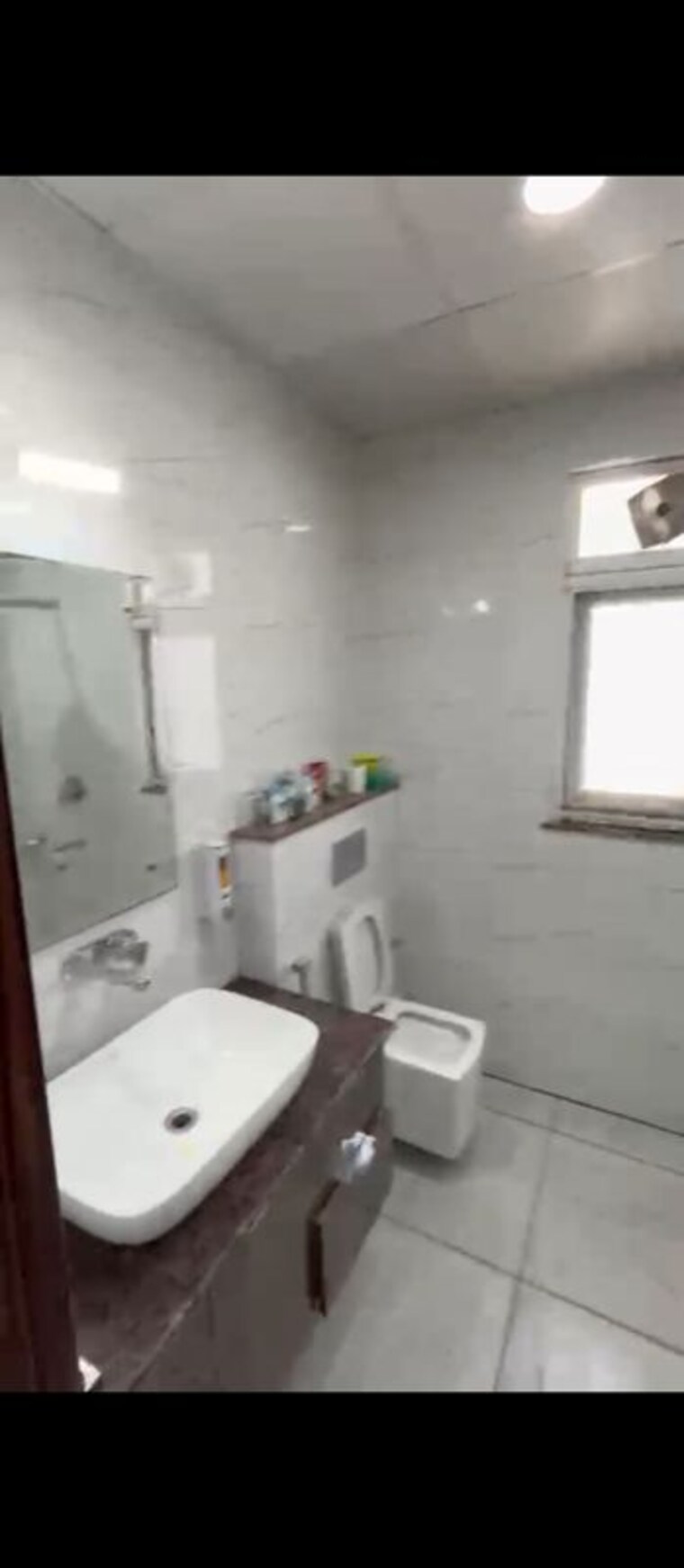 Bathroom, sector 57 3 Bedroom 263 Sq.Ft. Builder Floor In Sector 57 Gurgaon 10416992