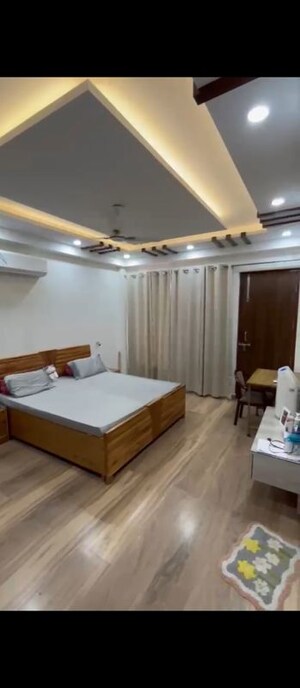 Bedroom in 3 BHK Builder Floor at Sector 57 – for Rent