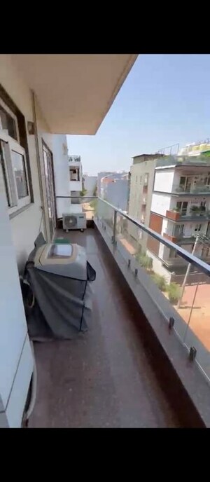 Balcony in 3 BHK Builder Floor at Sector 57 – for Rent