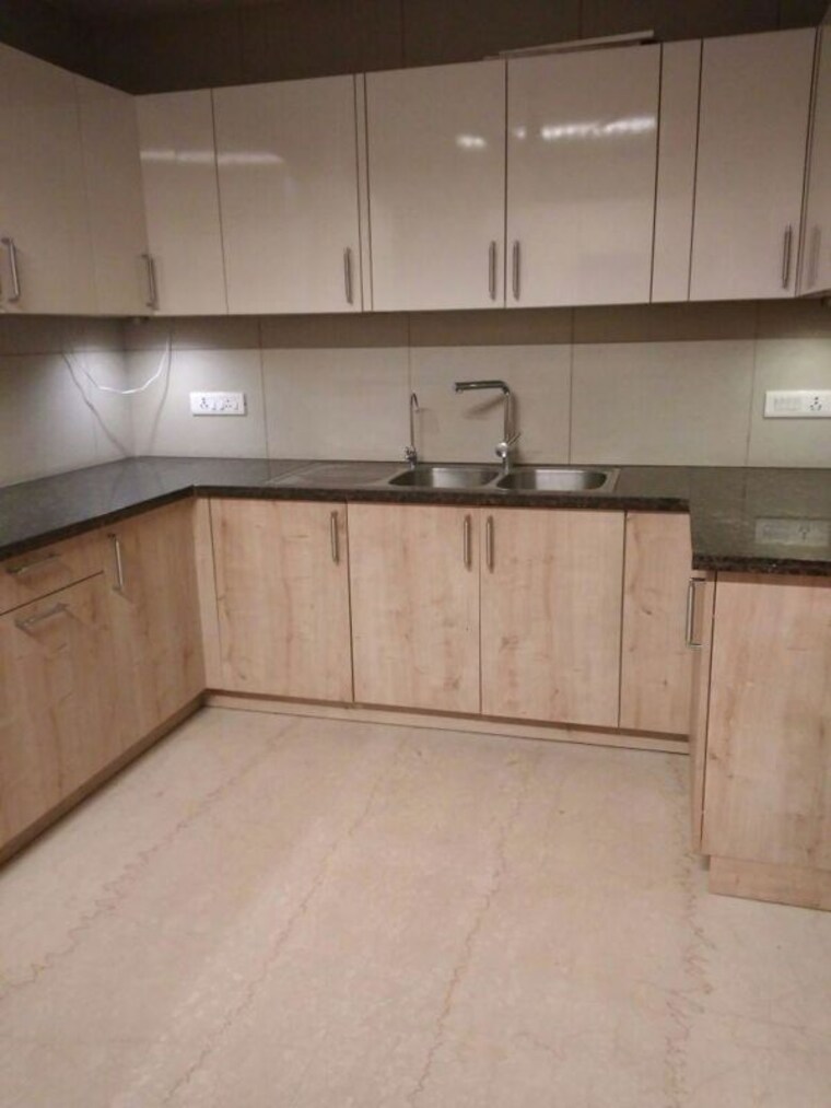 Kitchen, hauz khas enclave 4 Bedroom 3200 Sq.Ft. Builder Floor In Hauz Khas Enclave Delhi 10417003