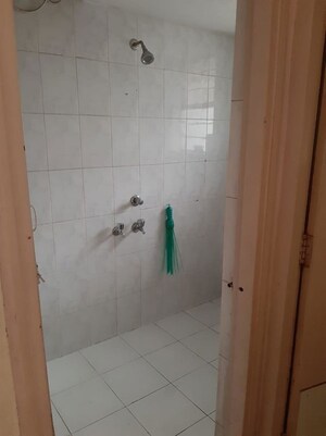 Bathroom in 3 BHK Apartment at Ashirwad Building Karve Nagar, Karve Nagar – for Rent