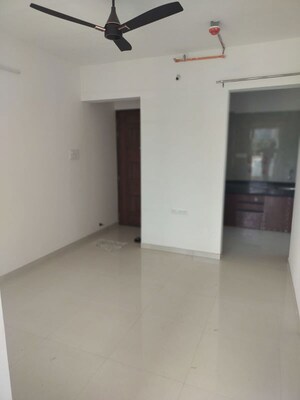 Room in 2 BHK Apartment at Royal Namoville, Balewadi – for Rent