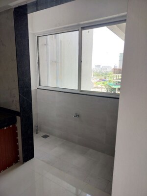 Room in 2 BHK Apartment at Royal Namoville, Balewadi – for Rent
