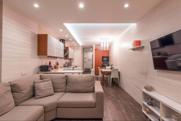 Living Room, anand niketan 4 Bedroom 280 Sq.Yd. Builder Floor In Anand Niketan Delhi 10417044