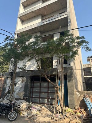 4 BHK Builder Floor For Sale in Preet Vihar