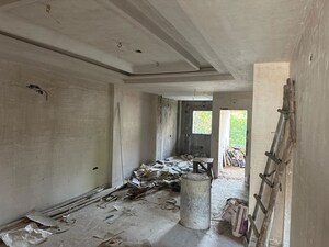 Living Room in 4 BHK Builder Floor at Preet Vihar – for Sale