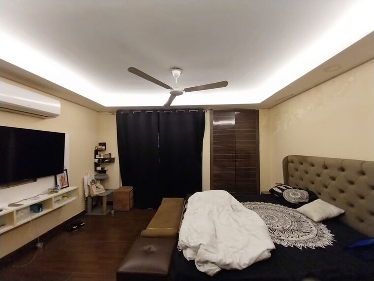 Bedroom, sushant lok i 4 Bedroom 2700 Sq.Ft. Builder Floor In Sushant Lok I Gurgaon 10417146