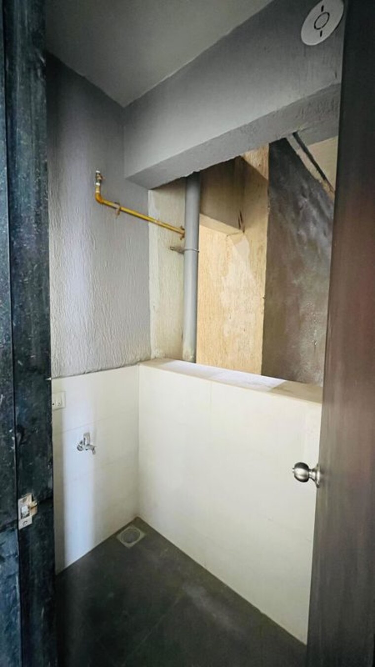 Bathroom, kolte-patil-life-republic-r-10 2 Bedroom 680 Sq.Ft. Apartment In Hinjewadi Pune 10417168