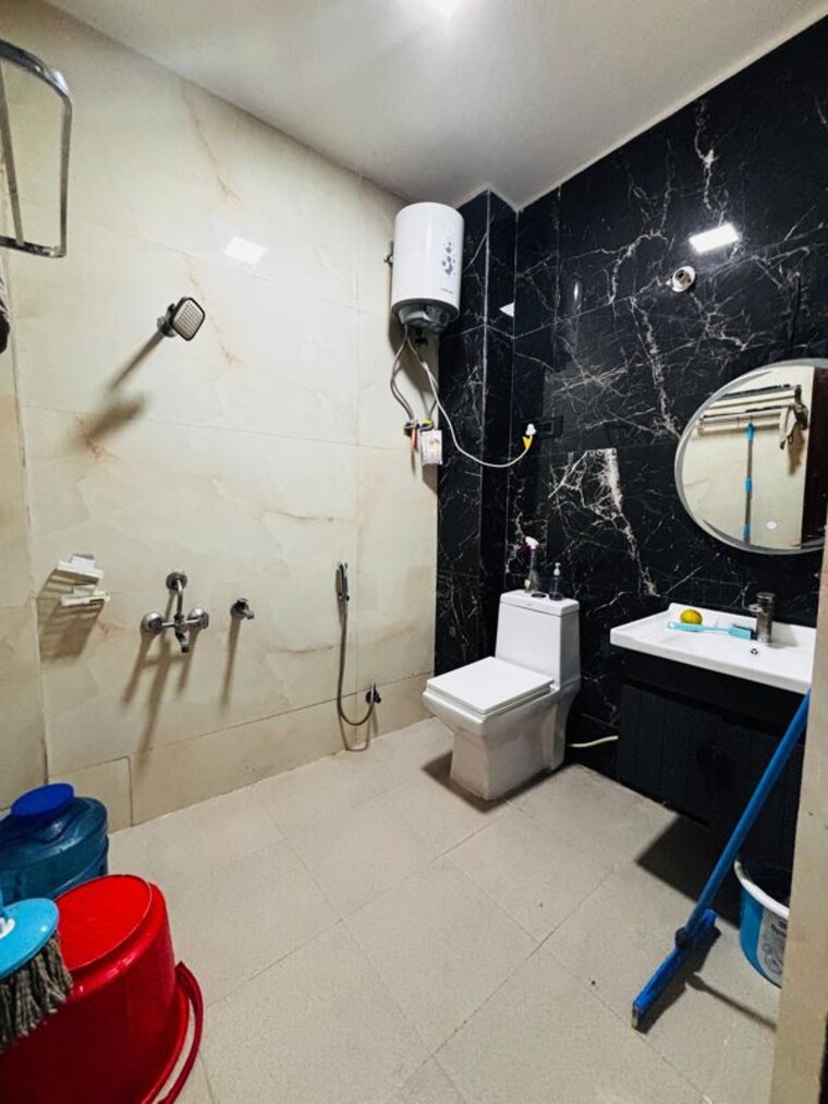 Team Area, khirki extension 1 Bedroom 50 Sq.Yd. Builder Floor In Khirki Extension Delhi 10417171
