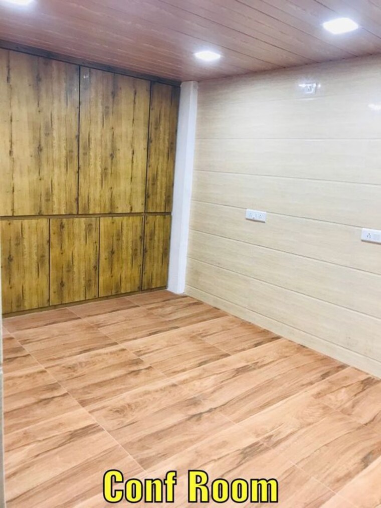 Room, ghantali Commercial Office Space 800 Sq.Ft. In Ghantali Thane 10417229