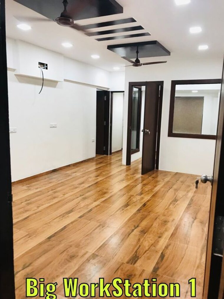 Room, ghantali Commercial Office Space 800 Sq.Ft. In Ghantali Thane 10417229