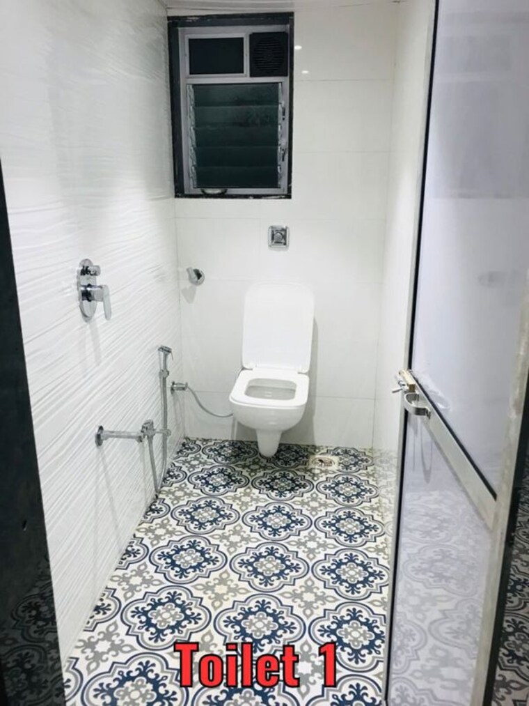 Bathroom, ghantali Commercial Office Space 800 Sq.Ft. In Ghantali Thane 10417229