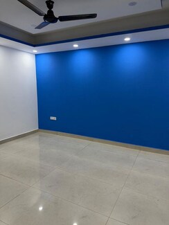 4 BHK + Servant Room Apartment For Sale in DLF The Summit
