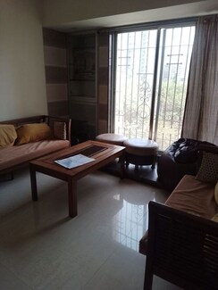 3 BHK Apartment For Rent in Vedant Apartment Goregaon