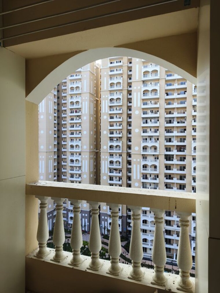 Exterior View, purvanchal-royal-city Studio 625 Sq.Ft. Apartment In Chi V Greater Noida Greater Noida 10417219