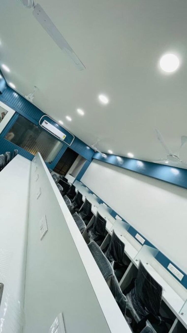 Team Area, binori-b-square-3 Commercial Office Space 865 Sq.Ft. In Bodakdev Ahmedabad 10417262