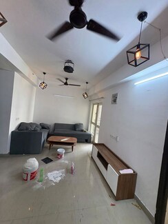 3 BHK Apartment For Rent in Nimbus The Golden Palm