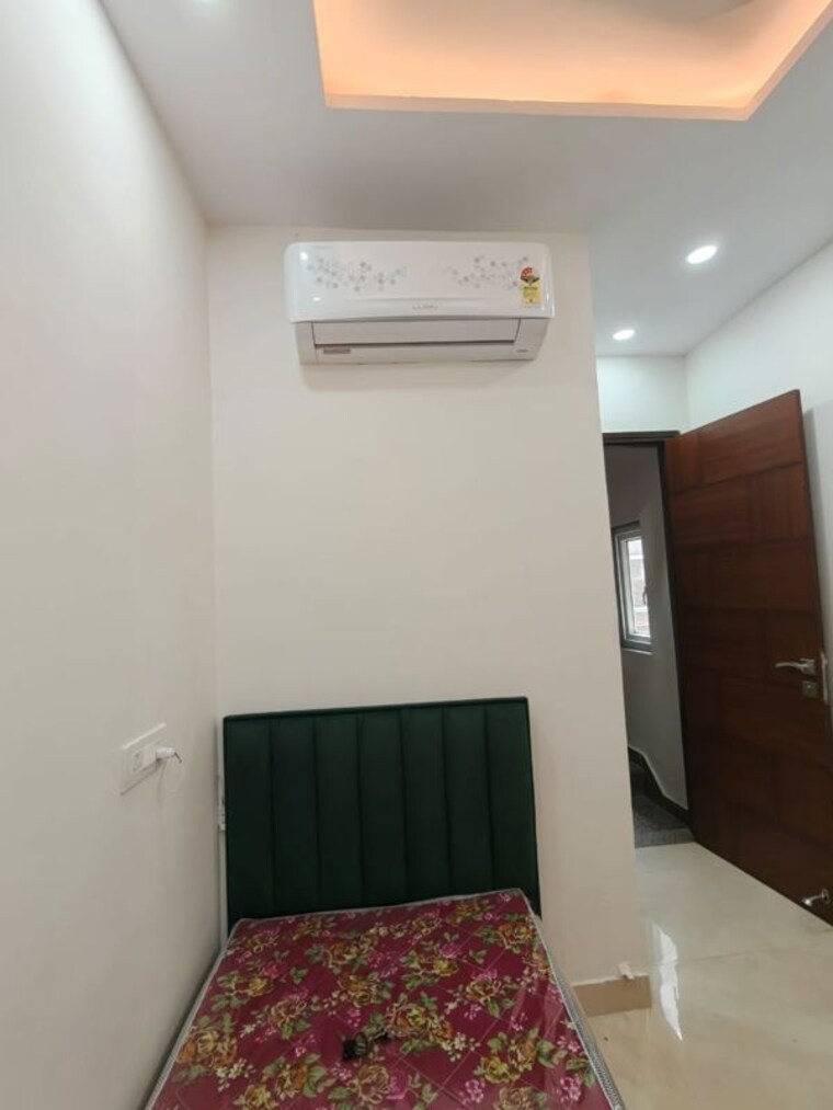 undefined, west patel nagar 1 RK 30 Sq.Yd. Builder Floor In West Patel Nagar Delhi 10417299
