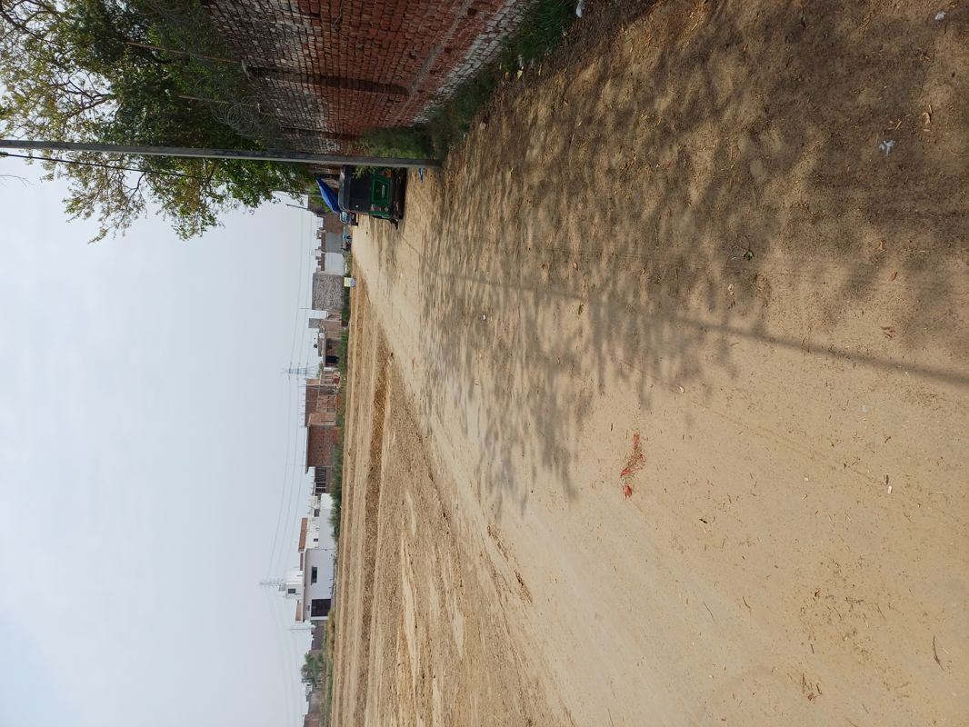 Plot For Sale in Karnera Village