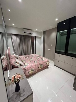 3 BHK + Pooja Room,Servant Room,Study Room Apartment For Rent in Crystal Garden Estate CHS