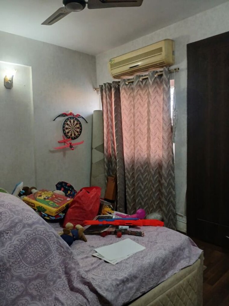 Bedroom, paras-tierea-studio-apartments 2.5 Bedroom 1070 Sq.Ft. Apartment In Sector 137 Noida 10417308