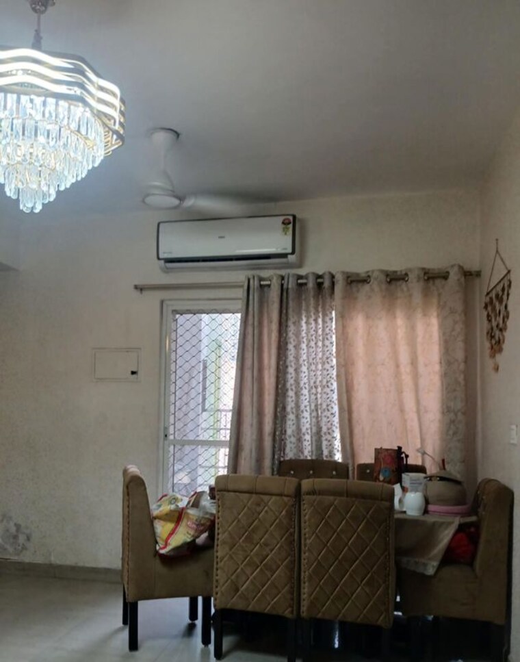 Living Room, paras-tierea-studio-apartments 2.5 Bedroom 1070 Sq.Ft. Apartment In Sector 137 Noida 10417308