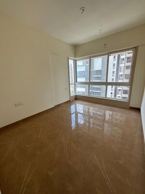 Room in 2 BHK Apartment at Upper East 97, Malad East – for Sale